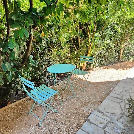 Le Petit Paradis Брив-ла-Гаярд Екстер'єр фото